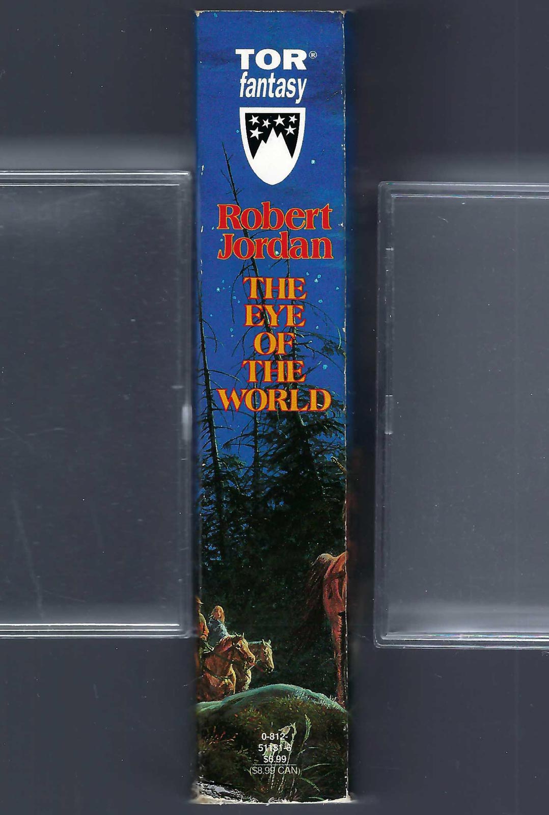 Eye of the World (Wheel of Time #1) by Robert Jordan spine