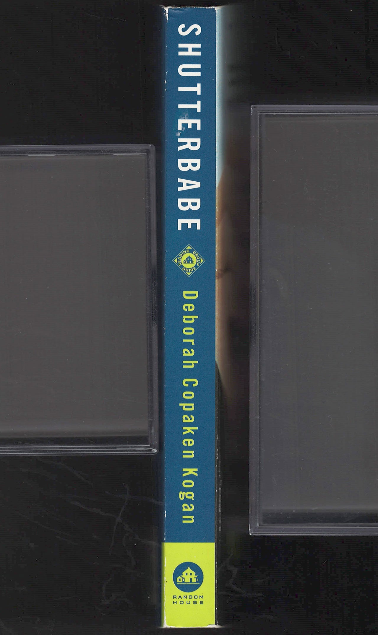 Shutterbabe: Adventures in Love and War spine