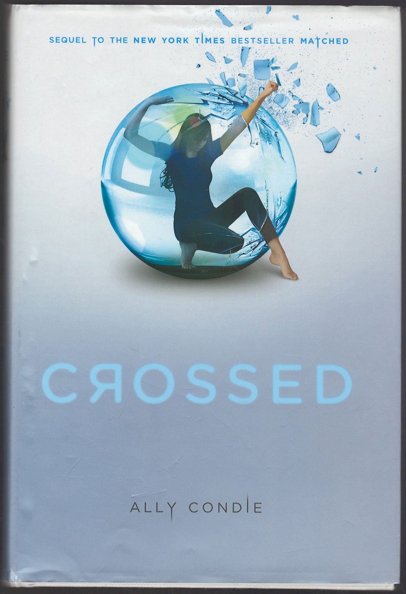 Crossed by Ally Condie front cover