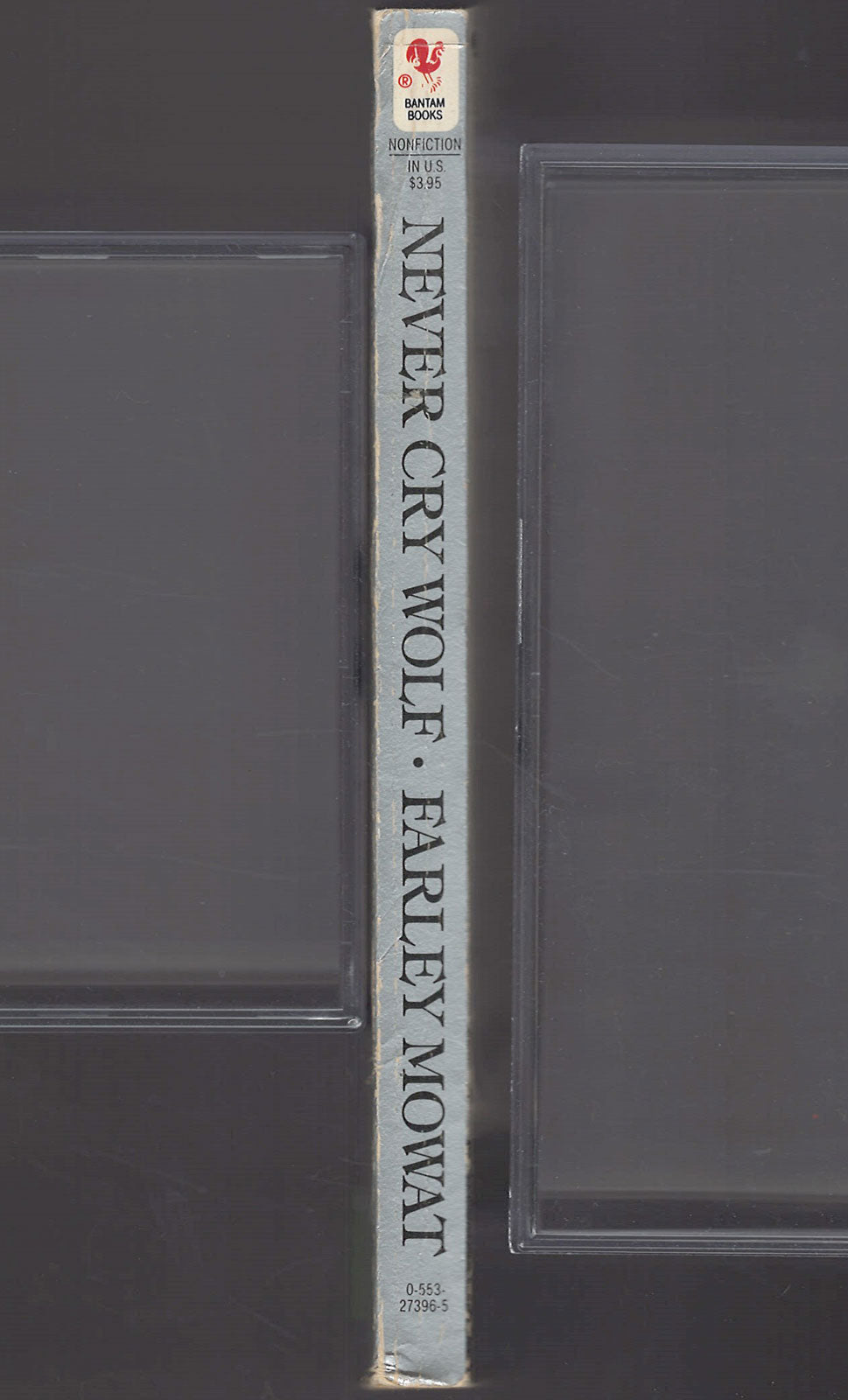 Never Cry Wolf by Farley Mowat spine