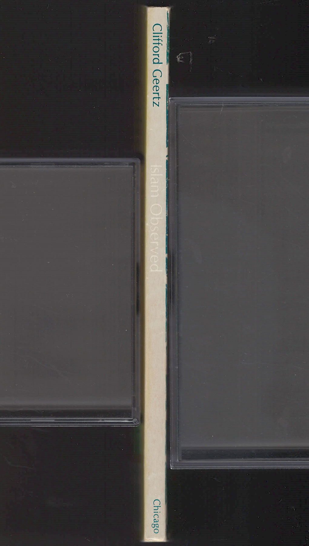 Islam Observed by Clifford Geertz spine