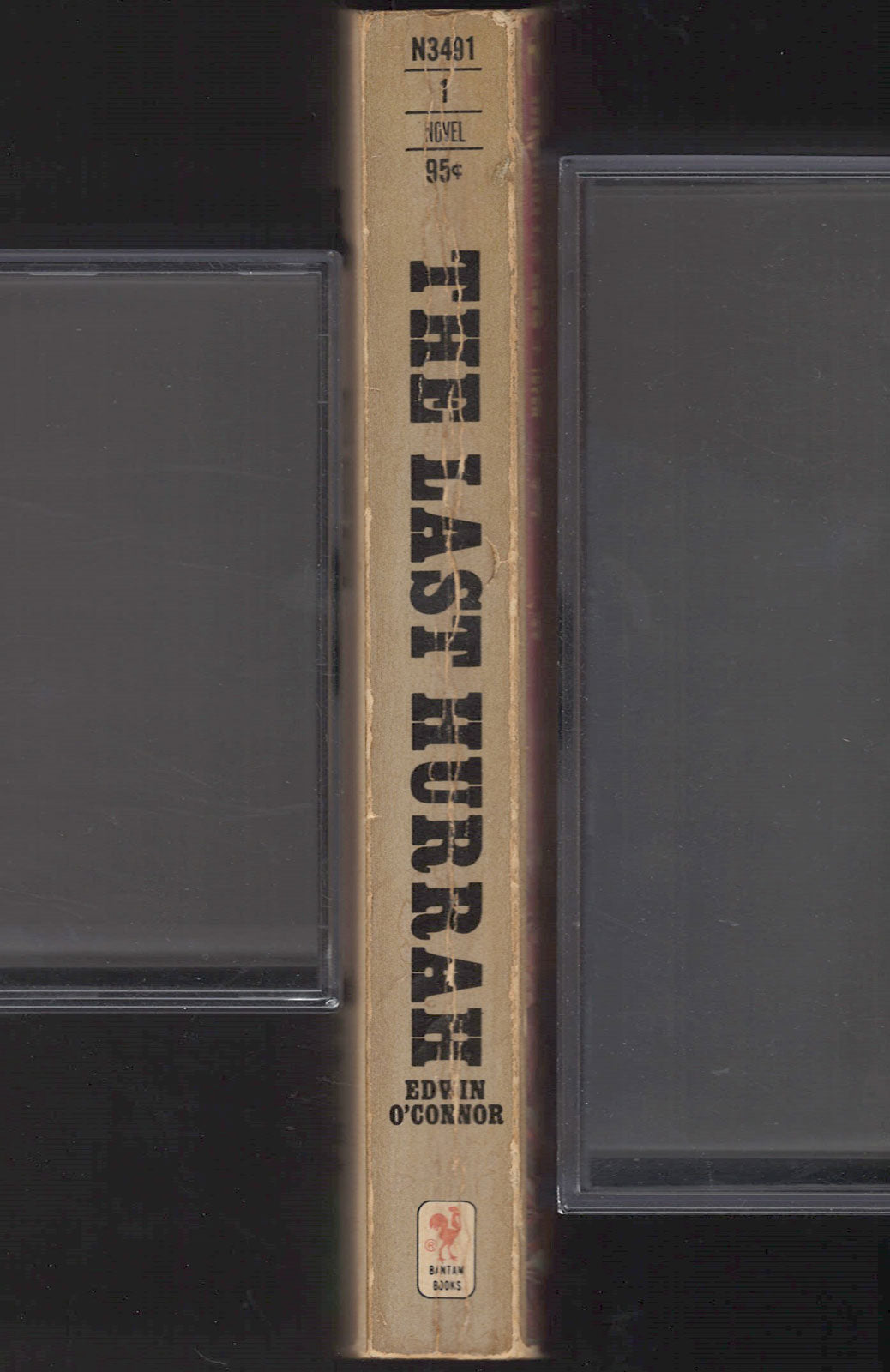 The Last Hurrah by Edwin O'Connor spine