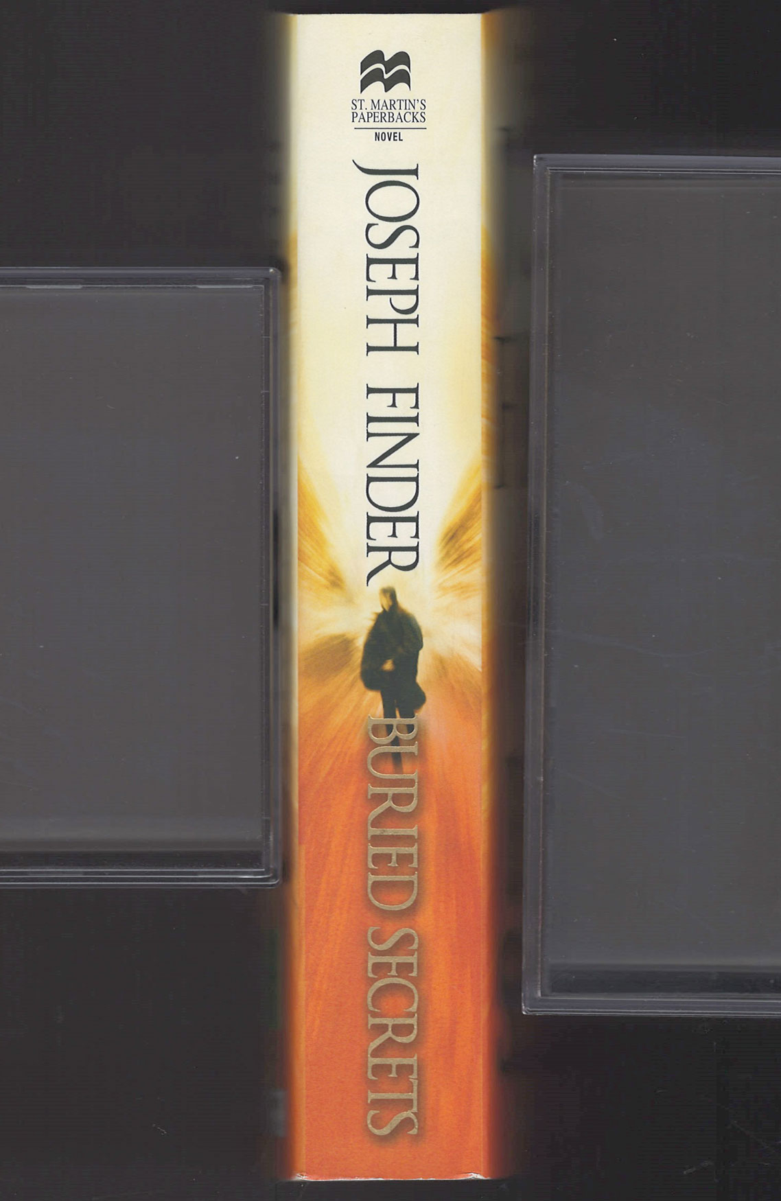 Buried Secrets by Joseph Finder spine