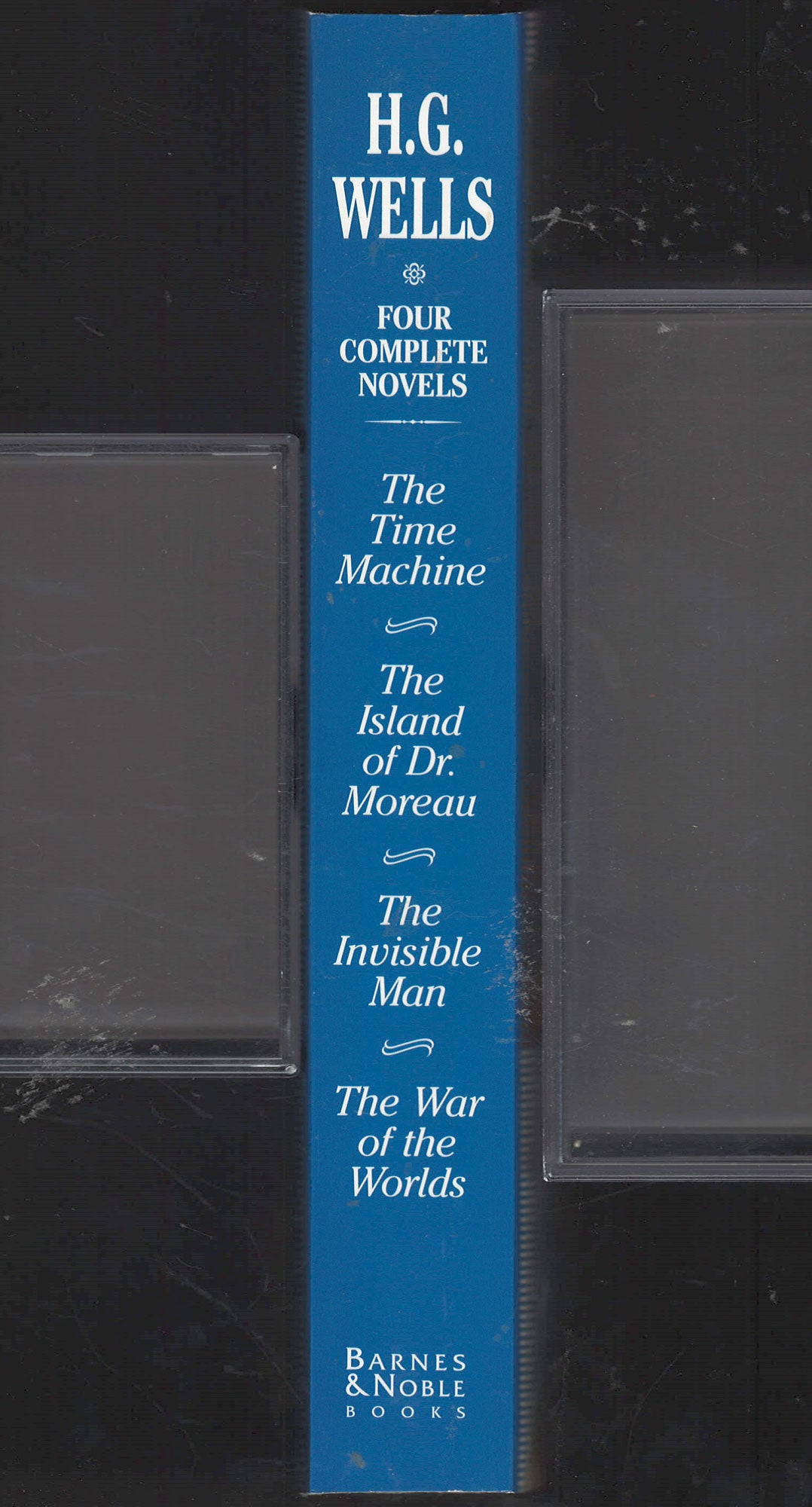 Four Complete Novels by H.G. Wells spine