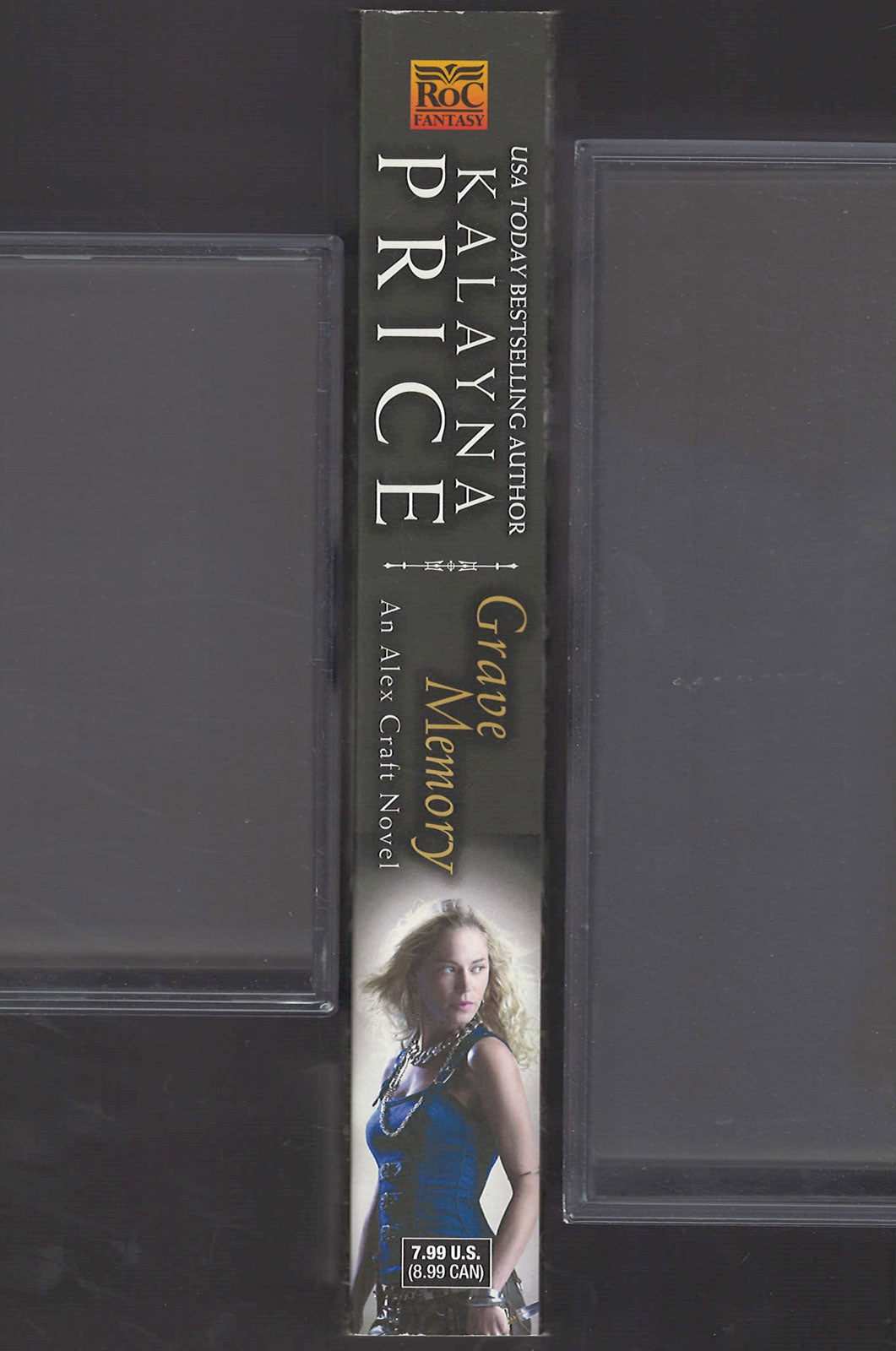 Grave Memory by Kalayna Price spine