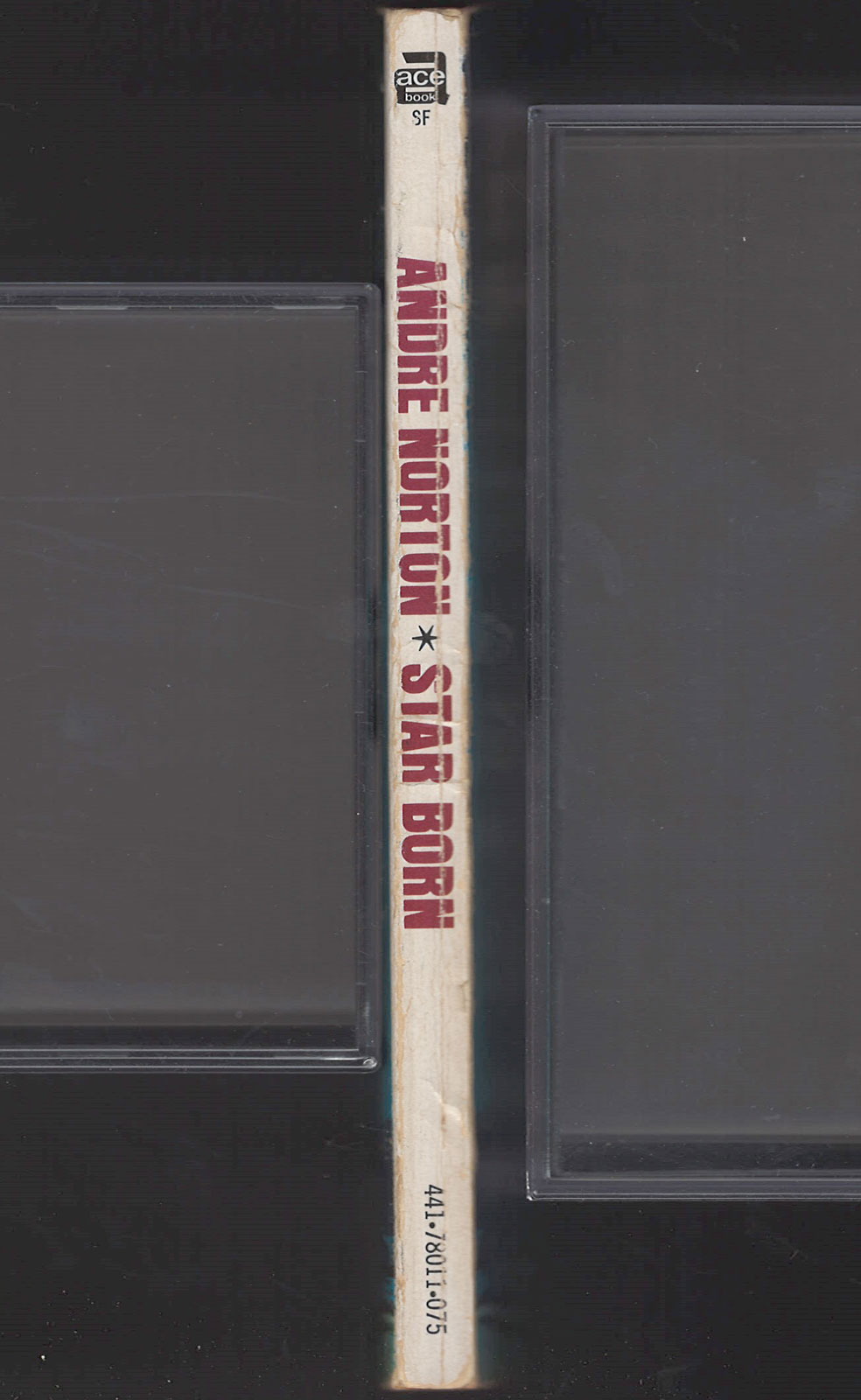 Star Born by Andre Norton spine