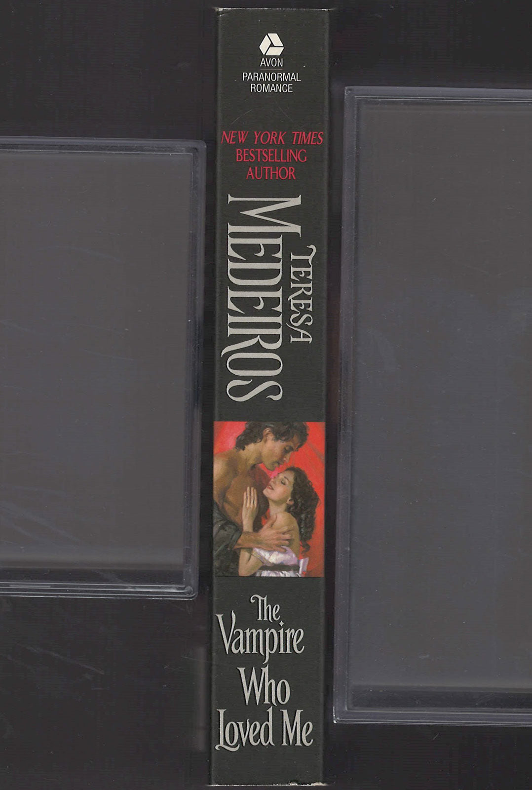 The Vampire Who Loved Me by Teresa Medeiros spine