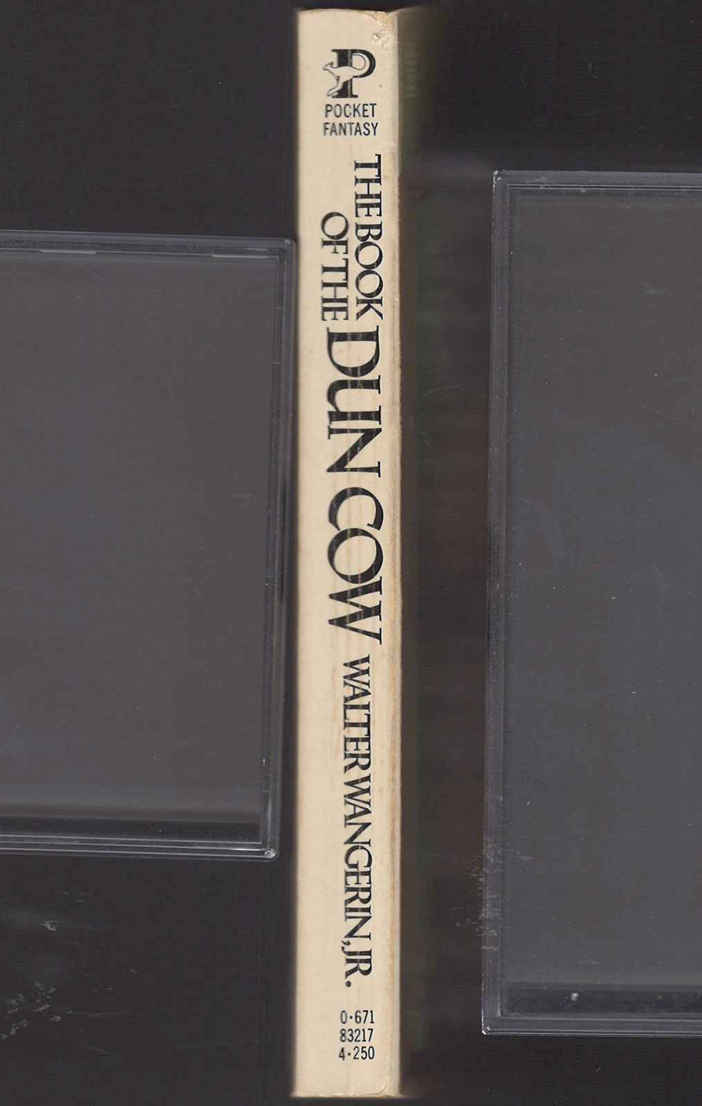 The Book of the Dun Cow by Walter Wangerin spine