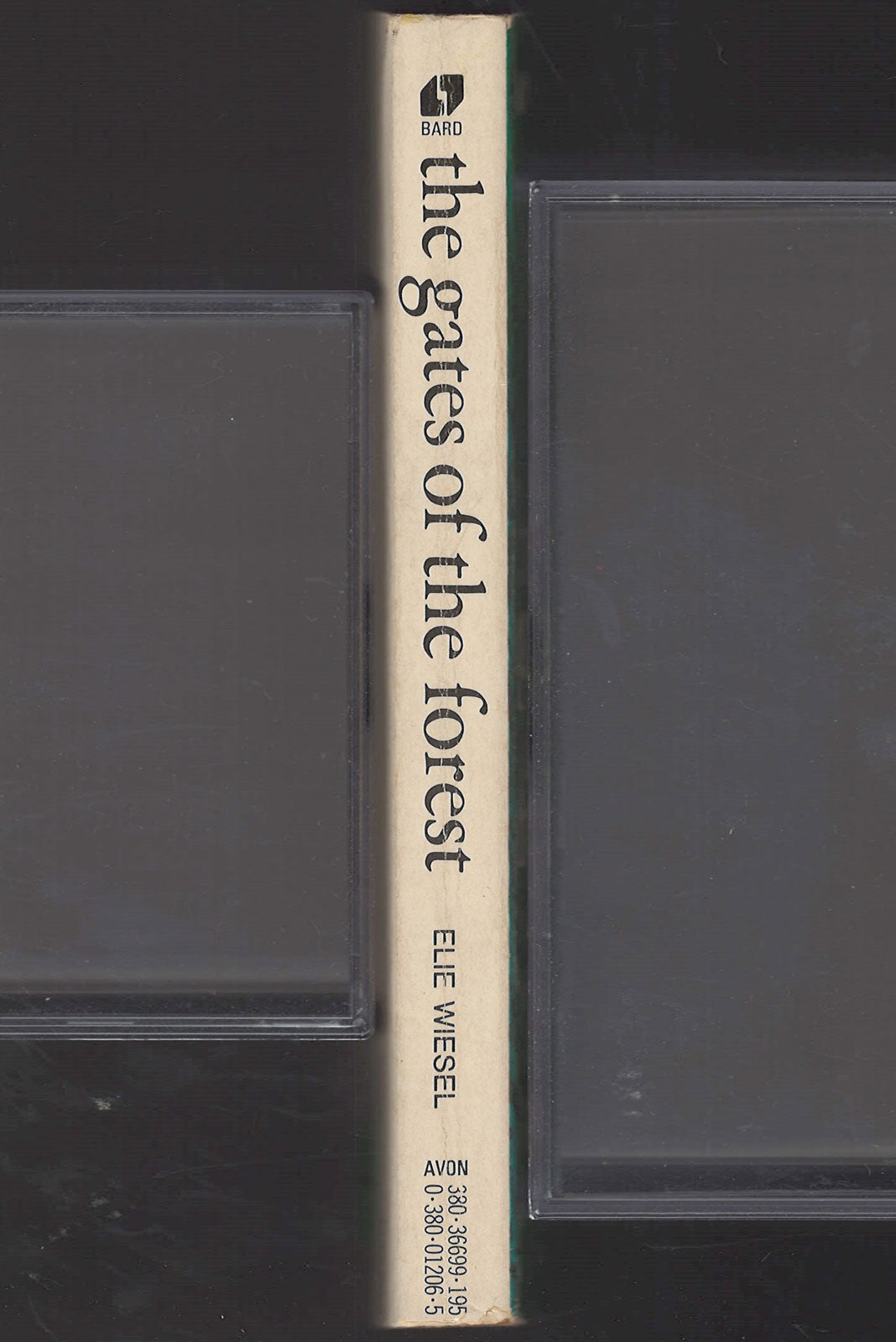 The Gates of the Forest by Elie Wiesel spine