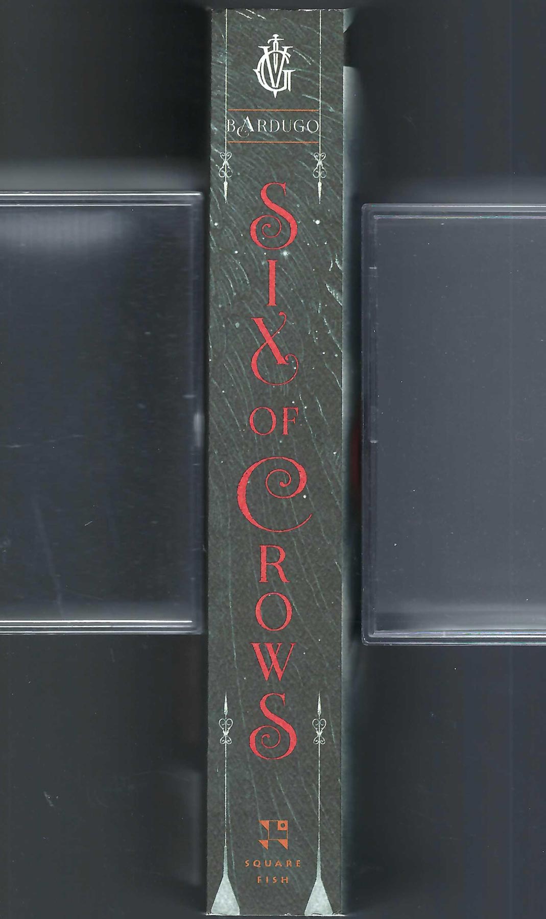 Six of Crows by Leigh Bardugo spine