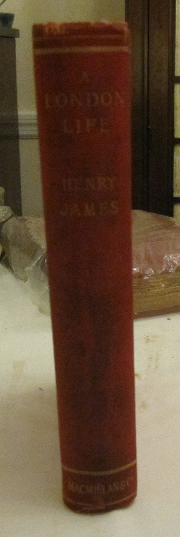 A London Life, The Patagonia, The Liar, Mrs Temperly spine of book