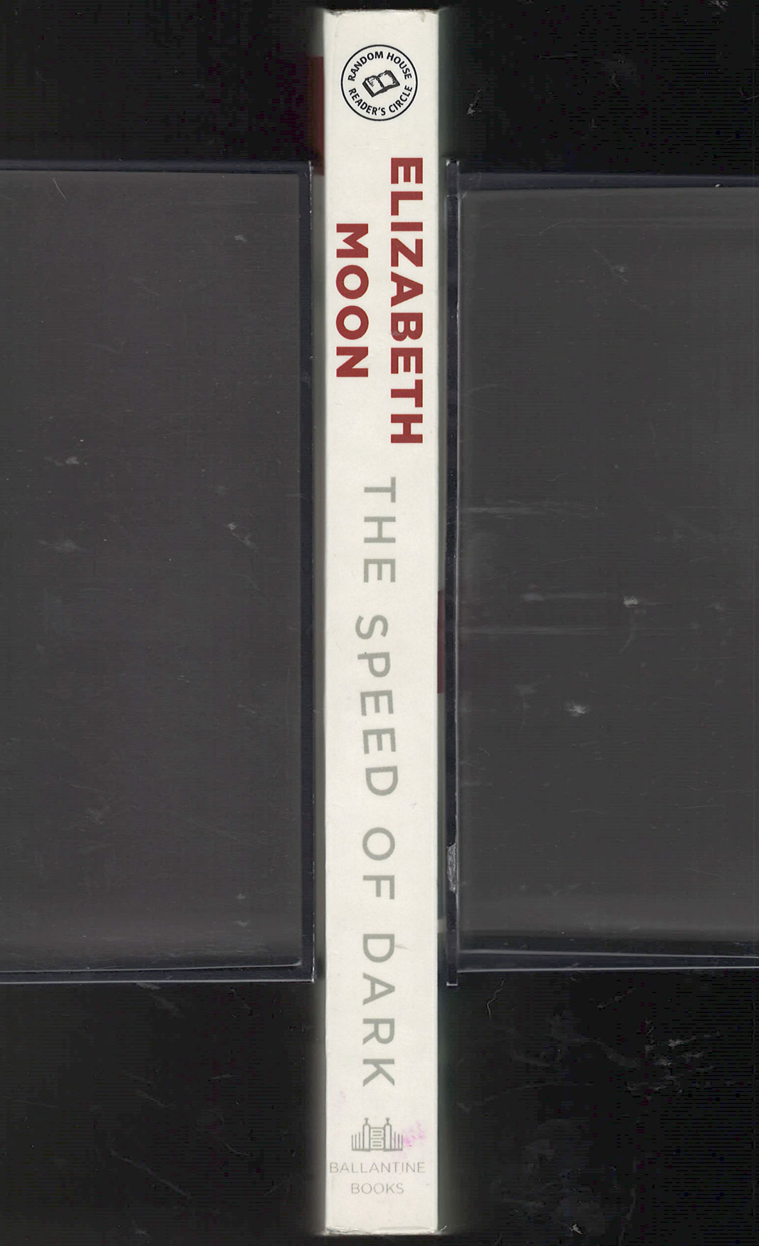 The Speed of Dark by Elizabeth Moon spine
