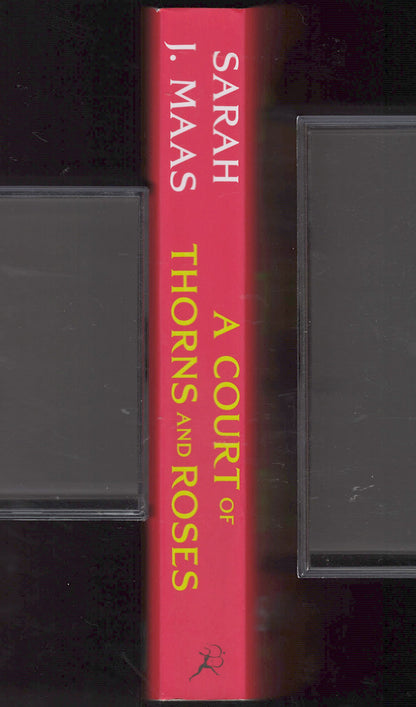Court of Thorns and Roses by Sarah Maas spine