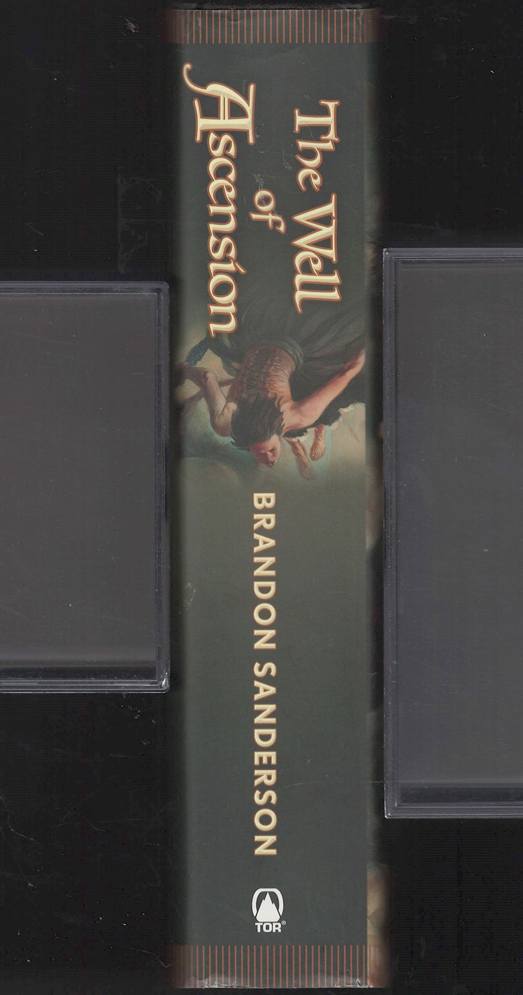 The Well of Ascension by Brandon Sanderson spine