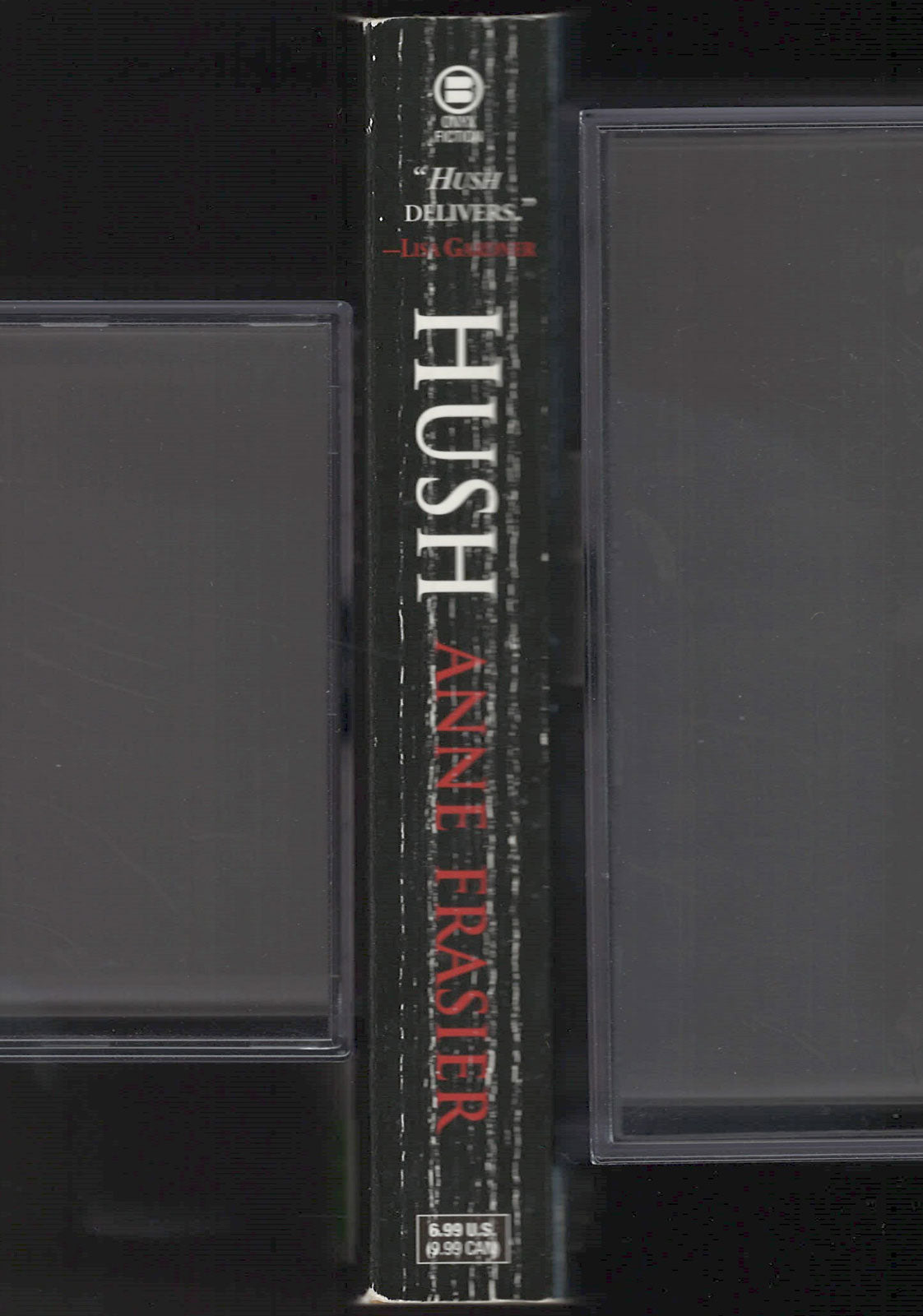 Hush by Anne Frasier spine