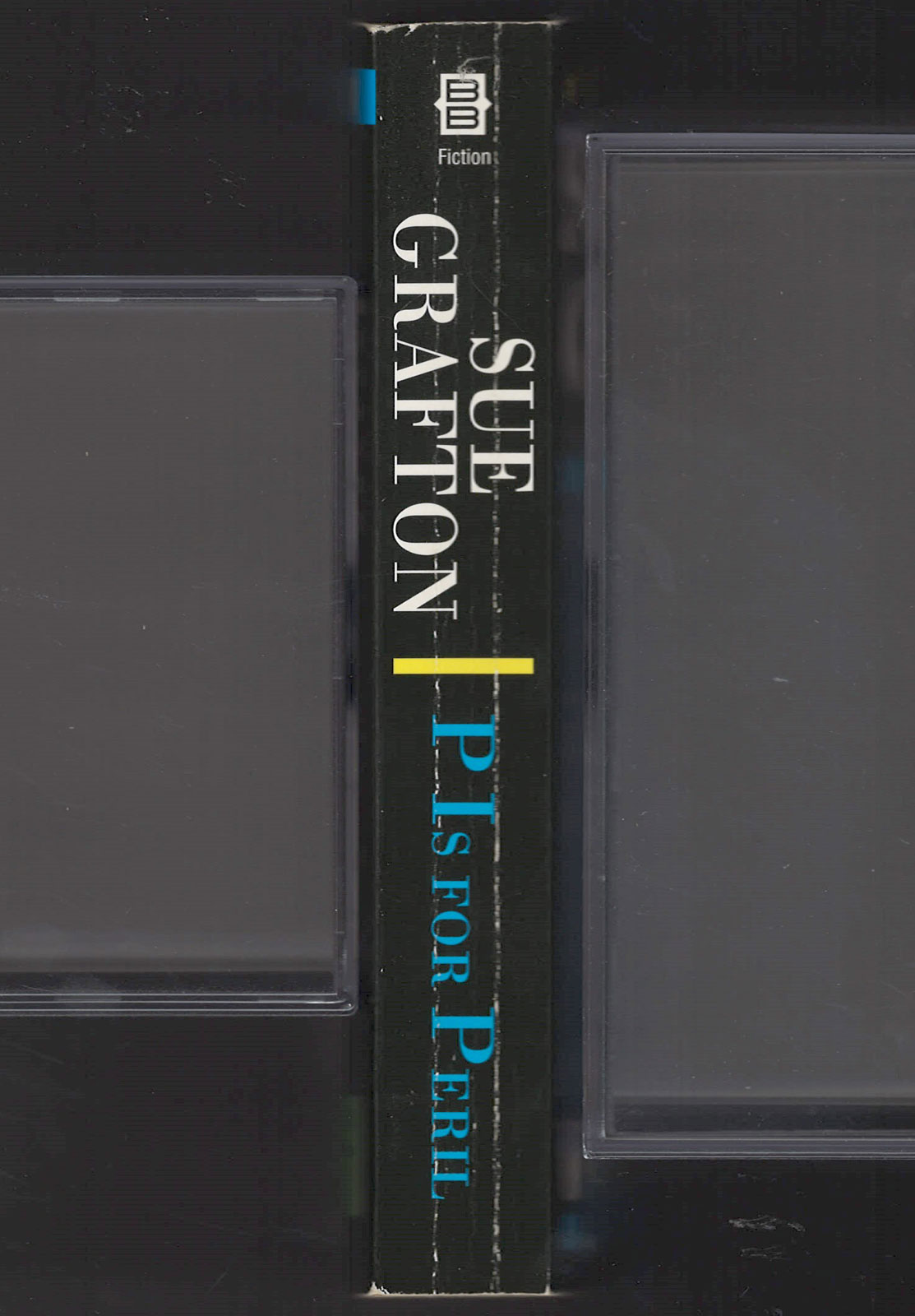 "P" Is for Peril by Sue Grafton spine