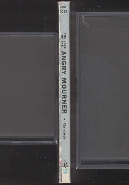 The Case of the Angry Mourner by Erle Stanley Gardner spine