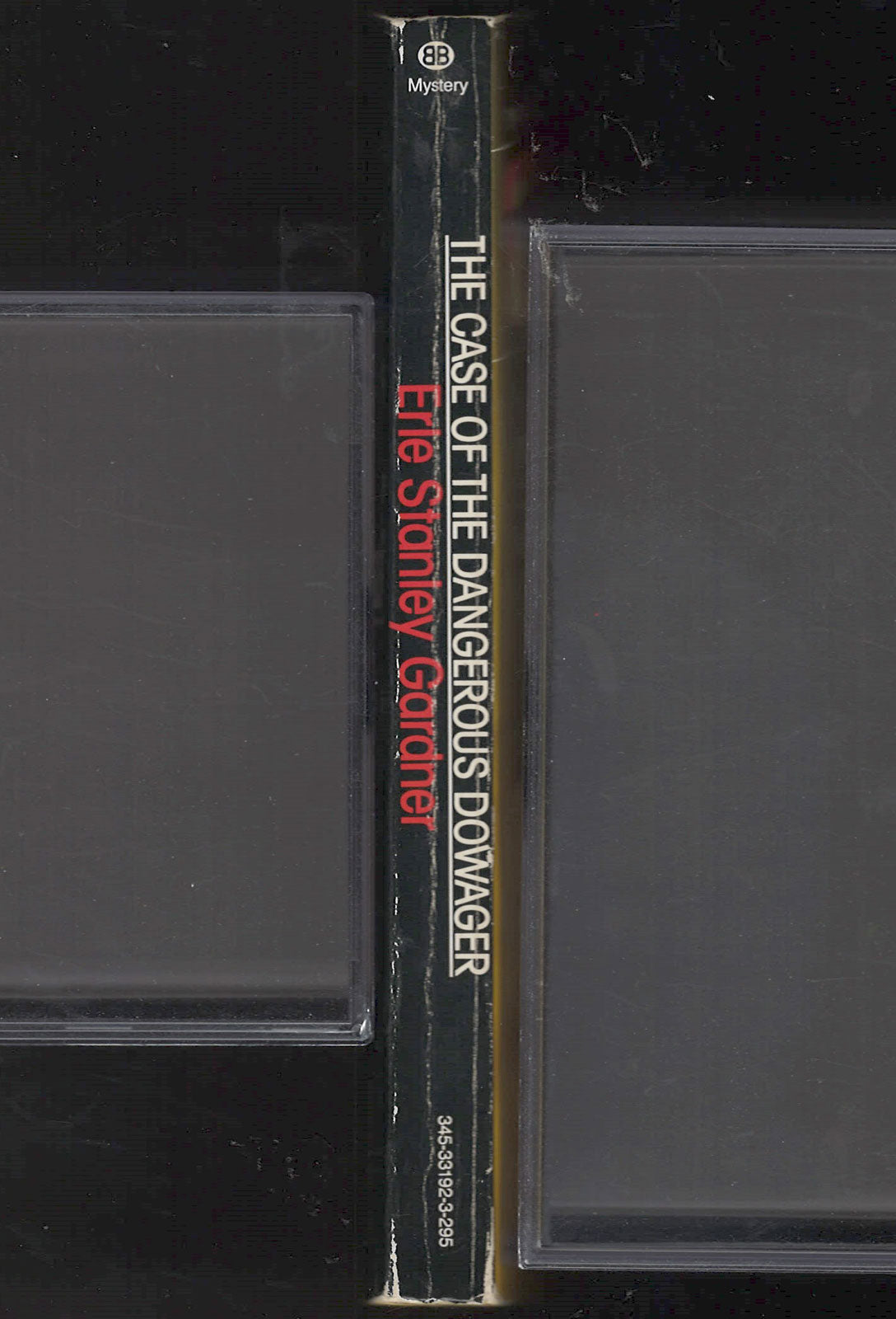 The Case of the Dangerous Dowager by Erle Stanley Gardner spine