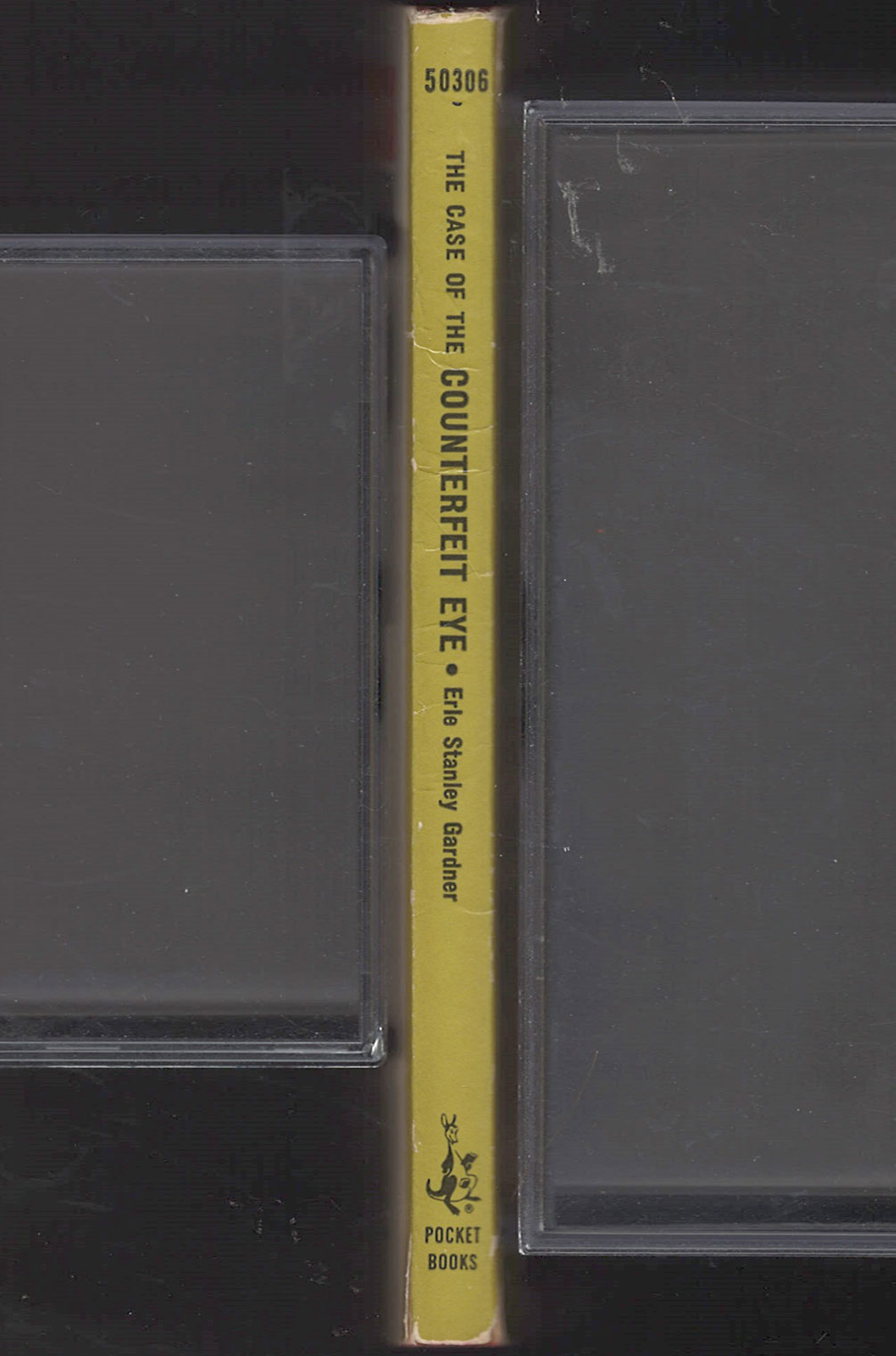 The Case of the Counterfeit Eye by Erle Stanley Gardner spine