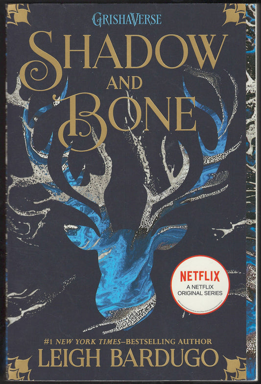 Shadow and Bone by Leigh Bardugo front cover