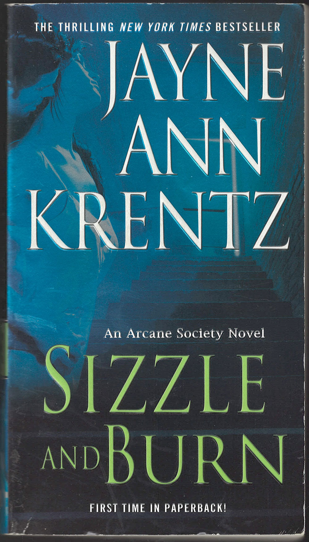 Sizzle and Burn by Jayne Ann Krentz front cover